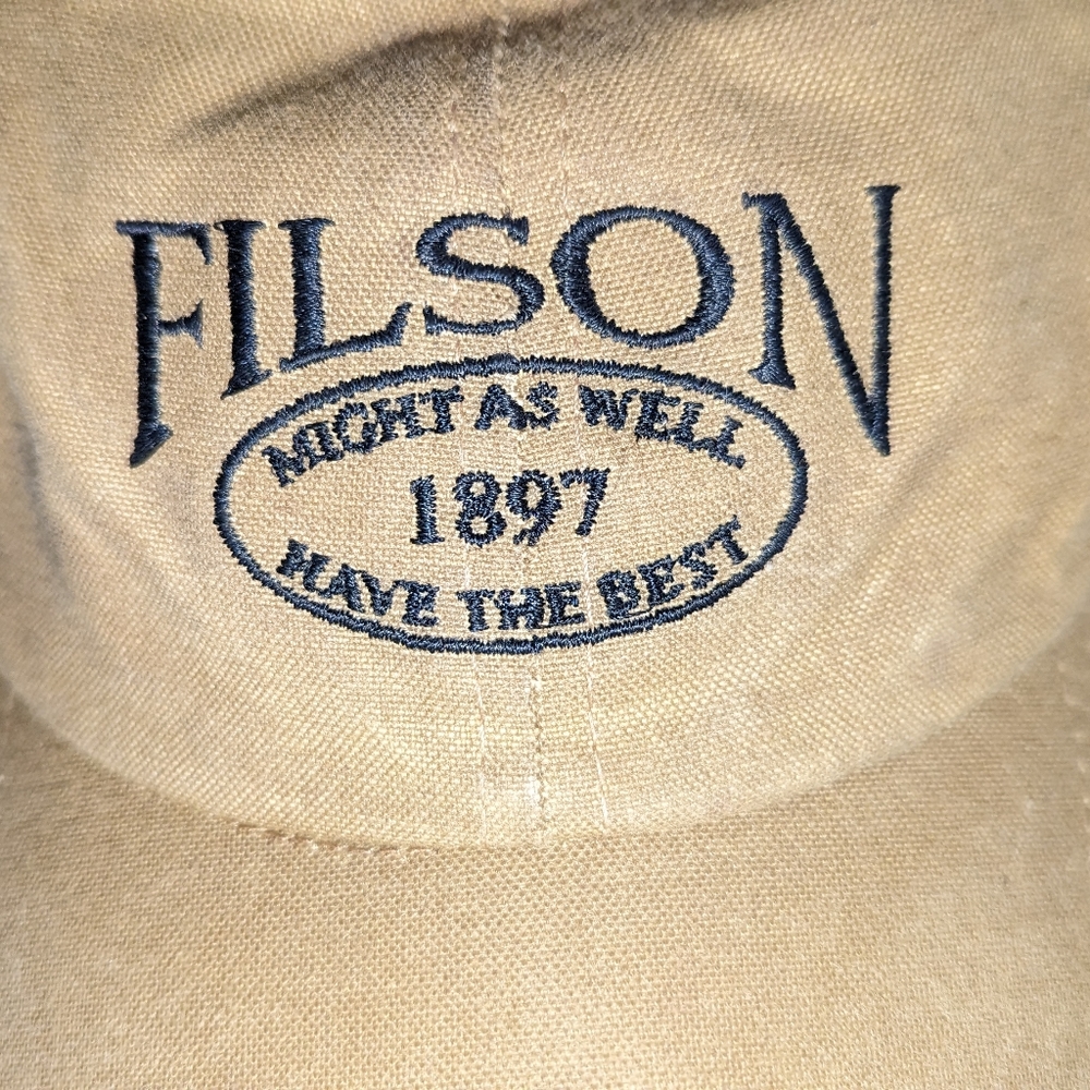 Filson Oil Tin Low-Profile Cap Size Small